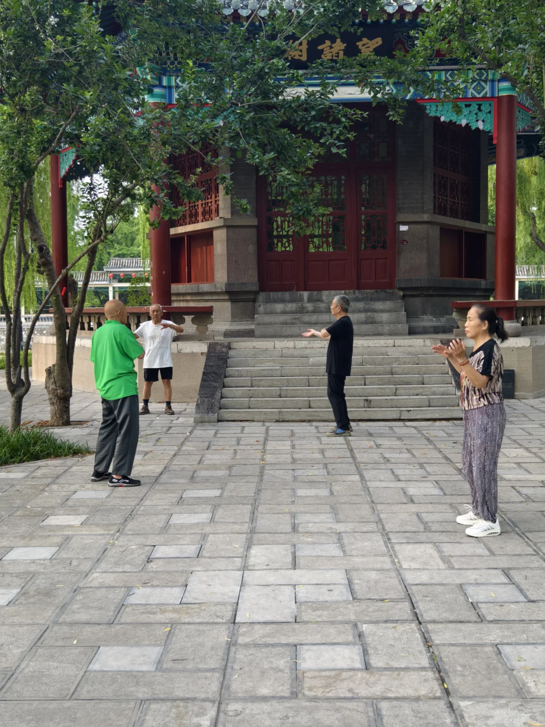 邯郸人民也太松弛了吧