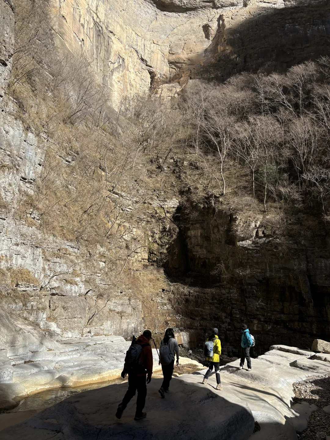 南太行正穿2天一晚去过了！ 随便问！