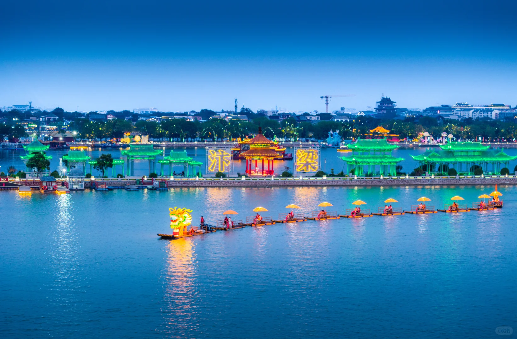 开封这一幕，仿佛真的穿越回了大宋😭