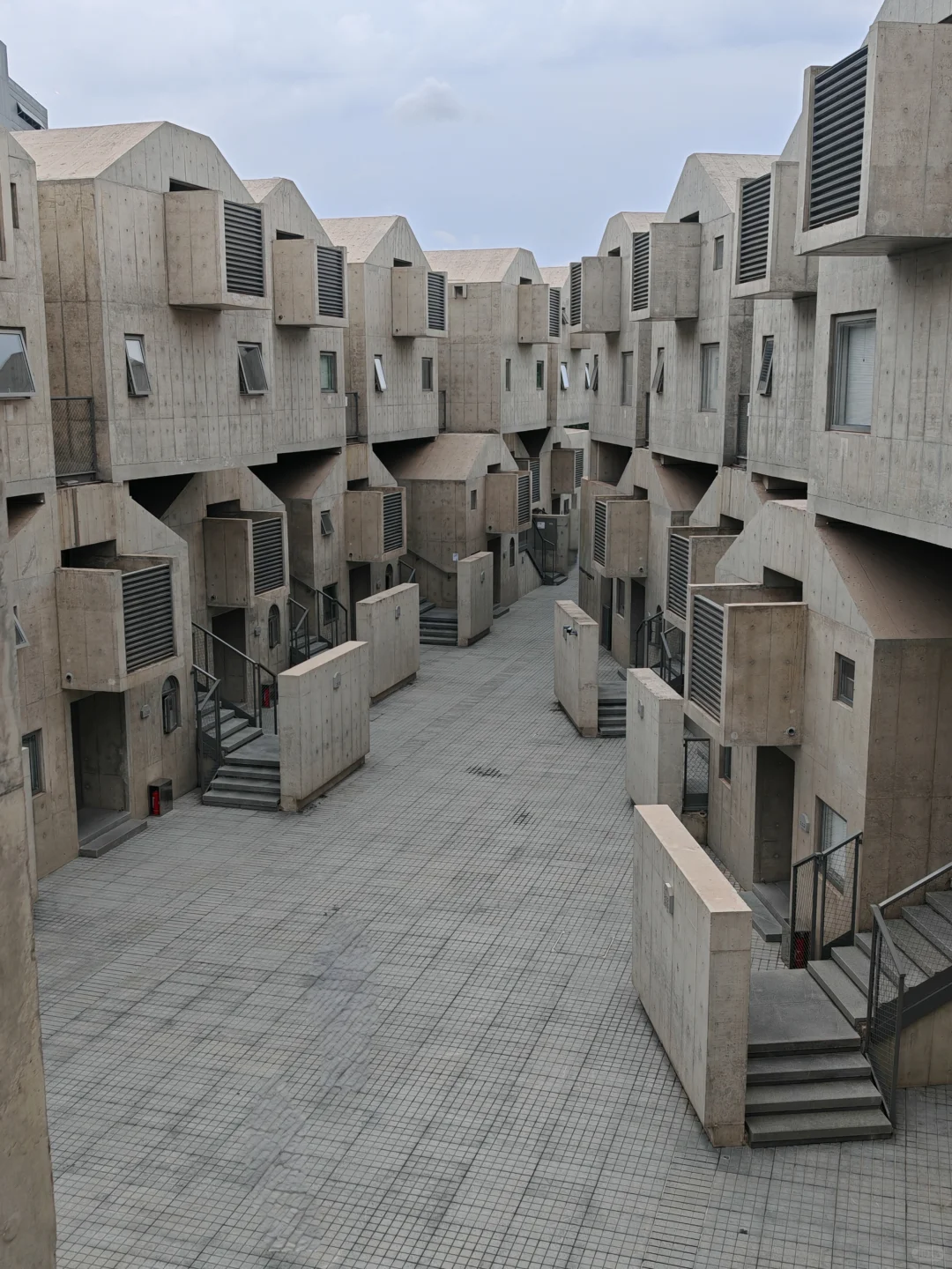 答应我，拍完这17张照片，再离开秦皇岛！