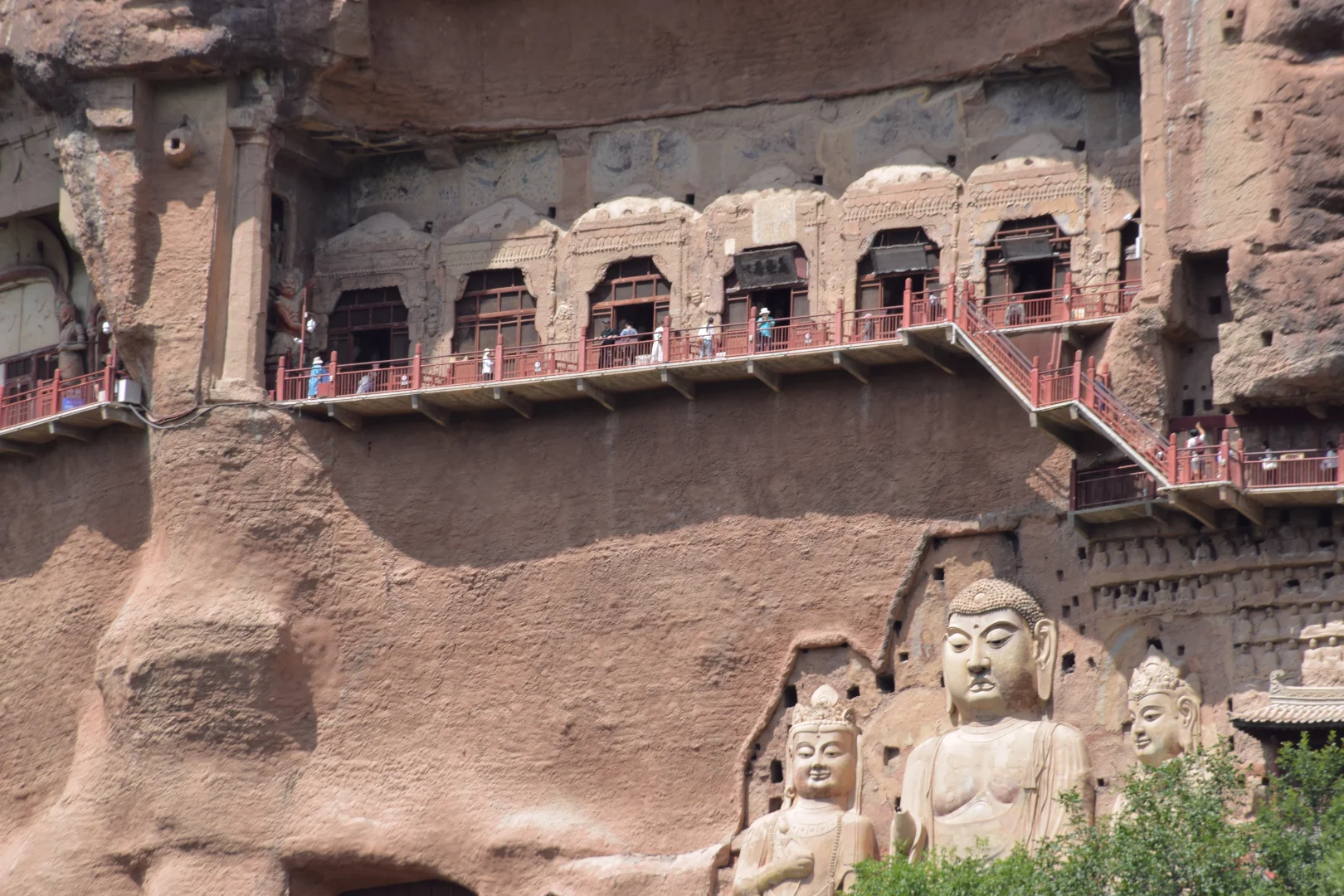 【1—0038】麦积山石窟