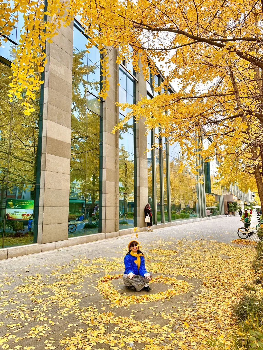 原来成都封神的秋景都是免费的。。。。附地址