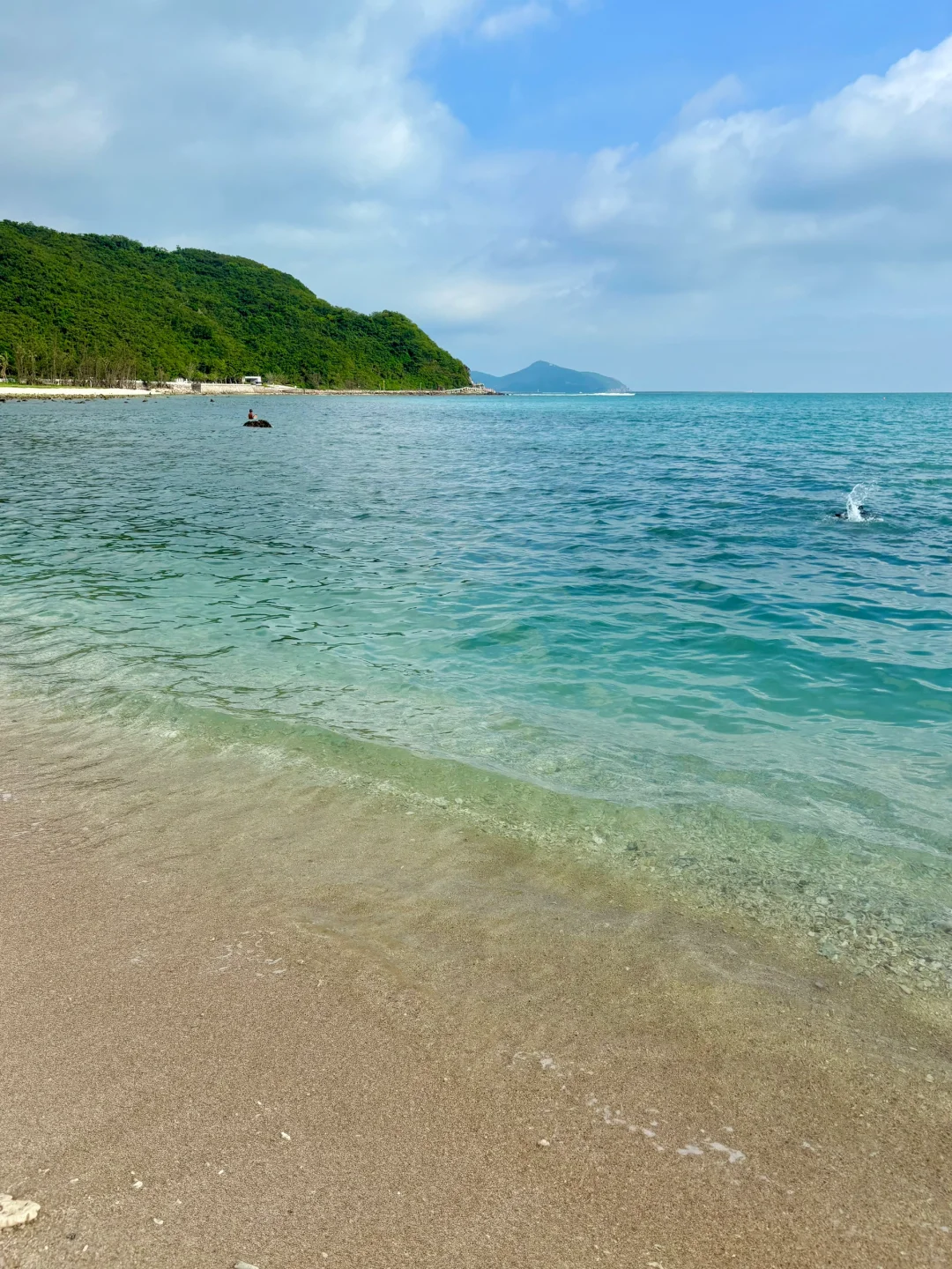 放弃威海了，冬天去 25℃ 的三亚，人少景美