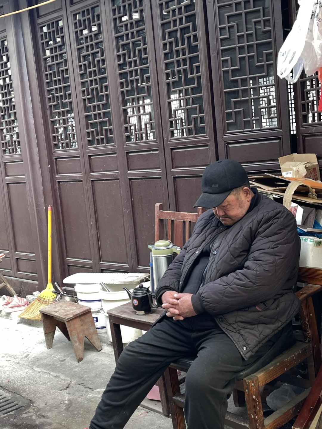 古镇偶遇金像奖得主 ｜ 你小子不适合做地板