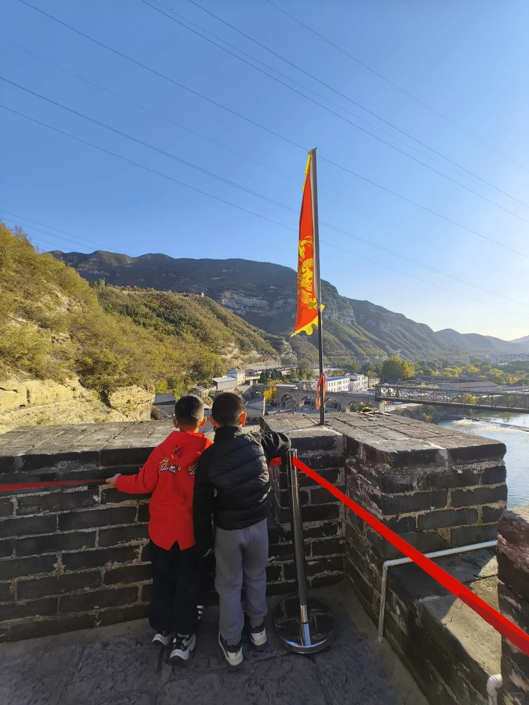 刚从娘子关回来，能劝一个是一个…