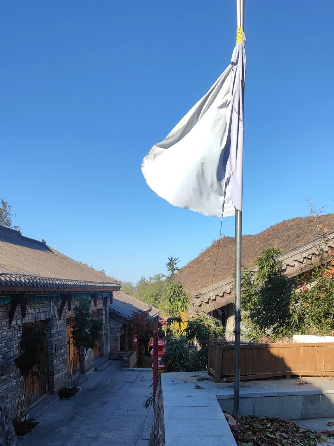 破败不堪的红崖谷，你要闹哪样？