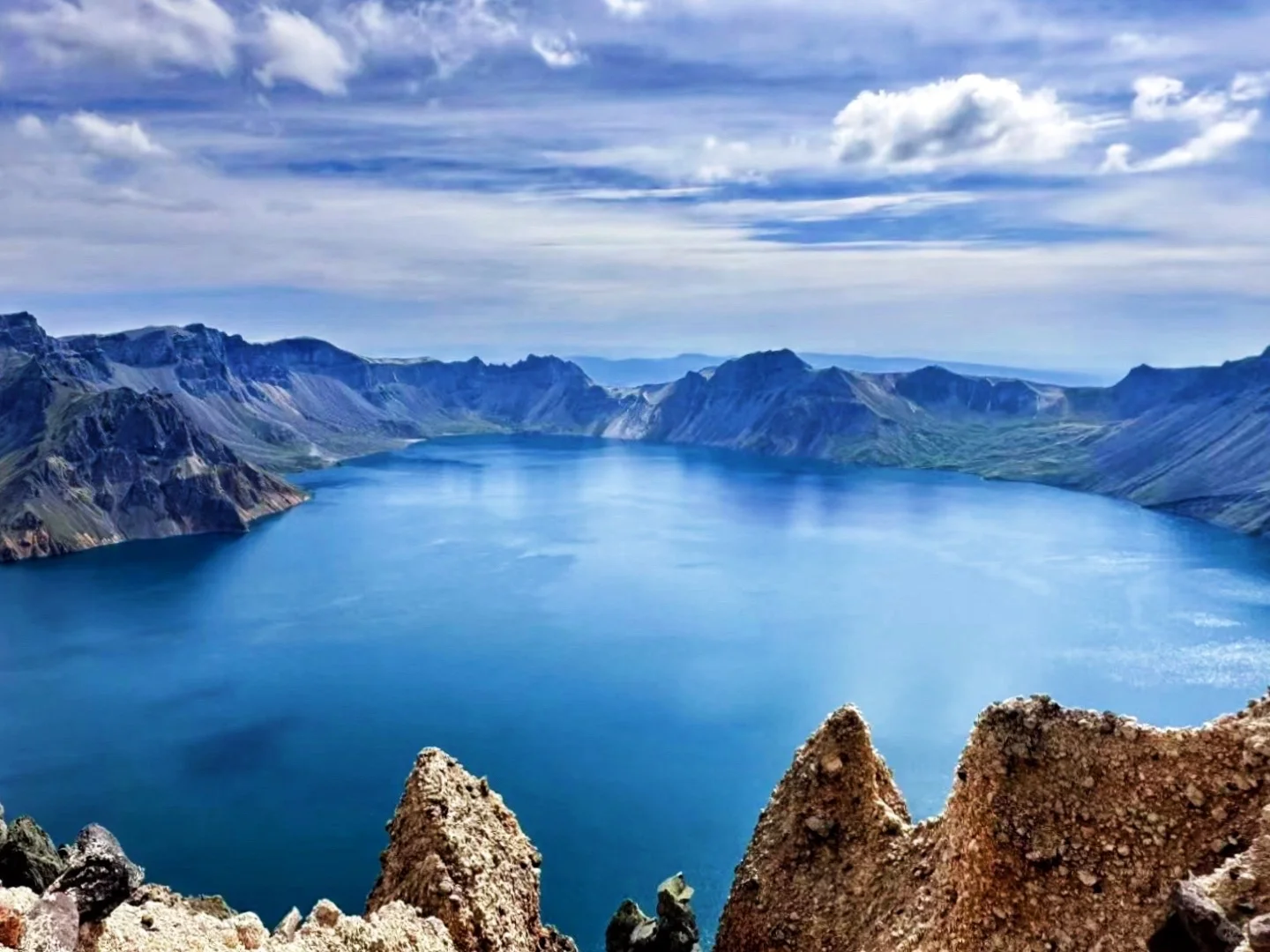 长白山这么玩 | 天池温泉漂流挖参全有