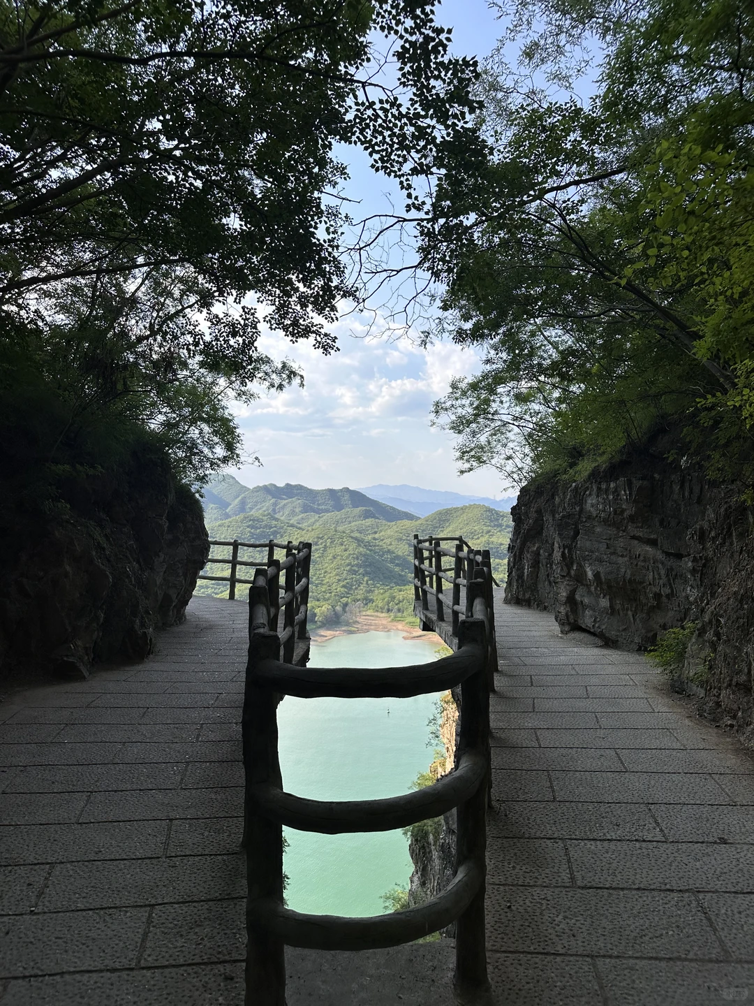 易水湖一日游｜北方小桂林名不虚传 太美了🍃