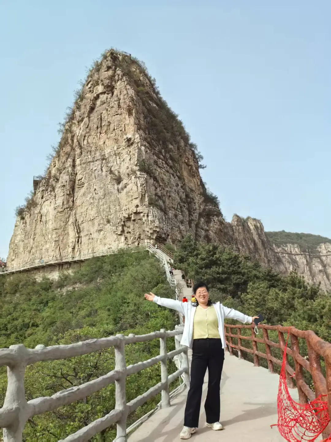 压了悟空五百年的地方，五指山⛰️全攻略！