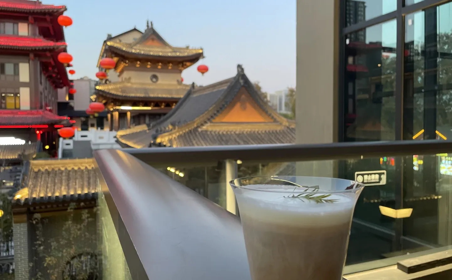 邯郸三面都是景点的咖啡店!怎么拍都有面