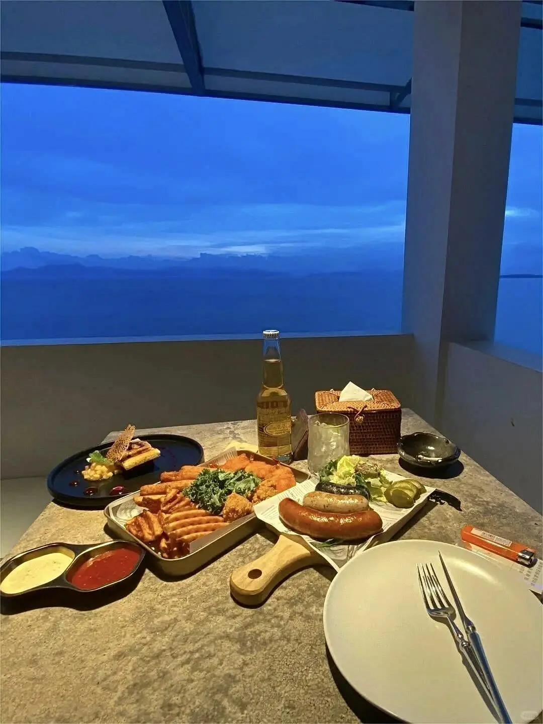 大连！！星海广场！！138俩人😭😭值哭