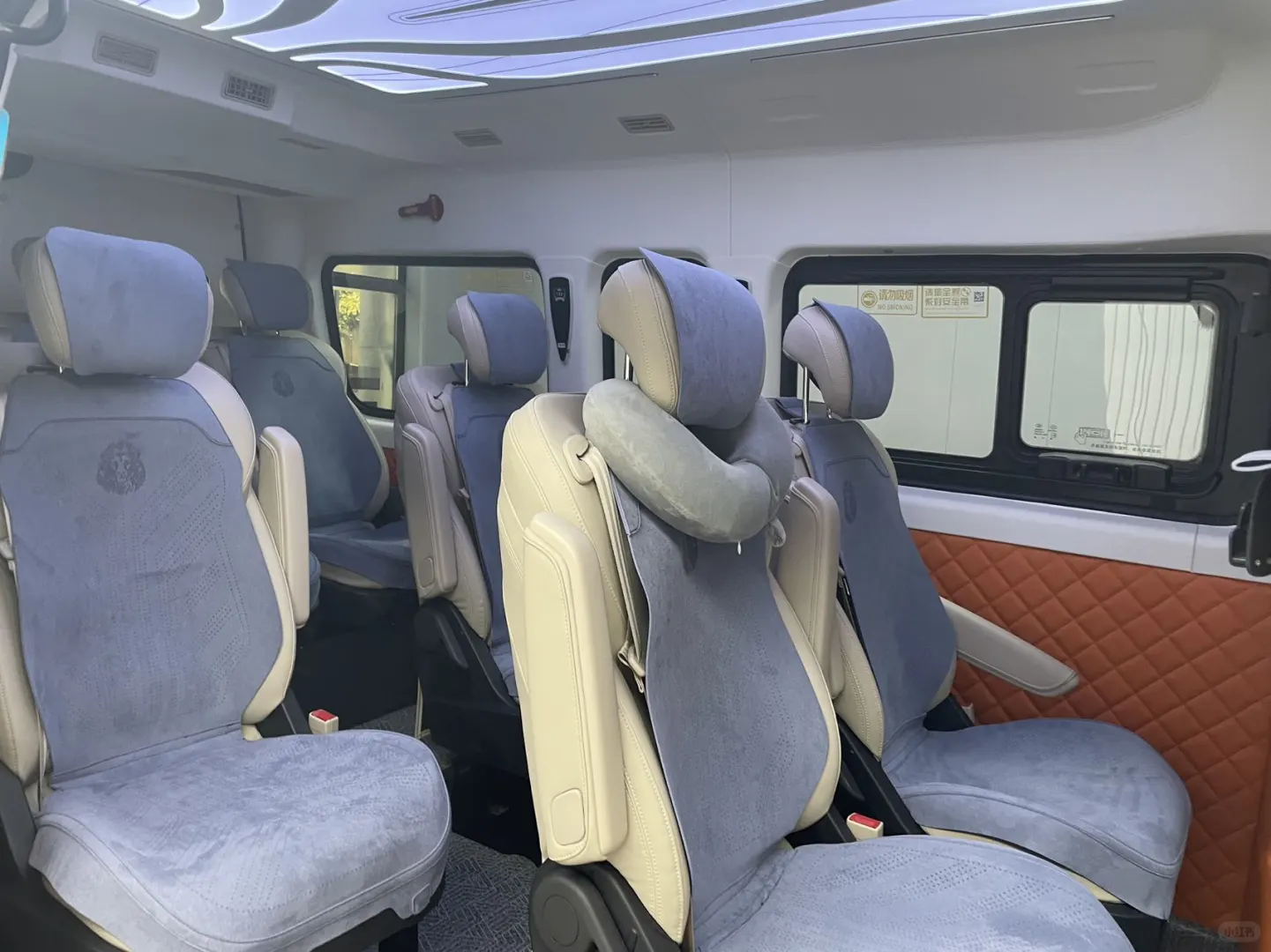 哈尔滨九座商务旅游包车