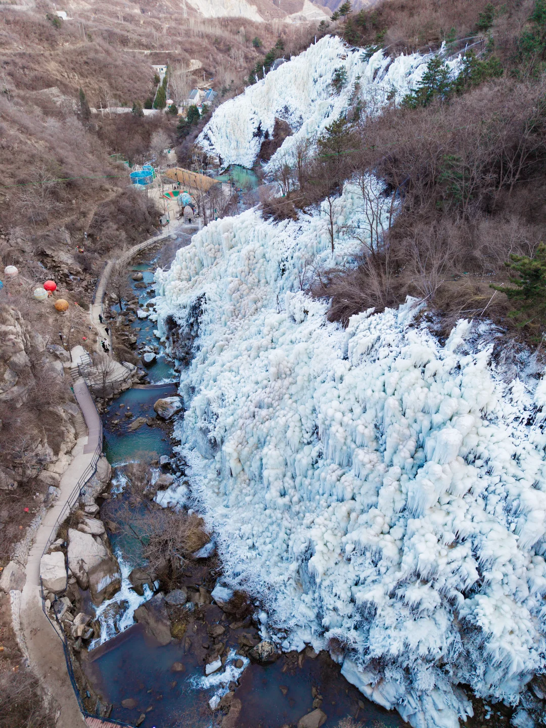 我宣布❗这是属于京津冀人的超大冰瀑❗附地址