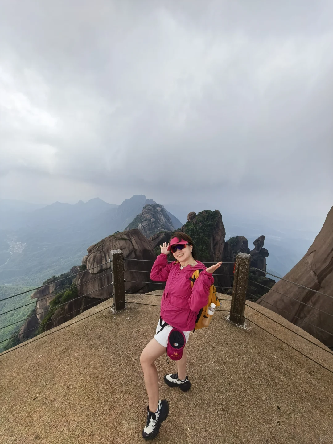 别挤三清山了，上饶灵山才是真·神仙避暑地