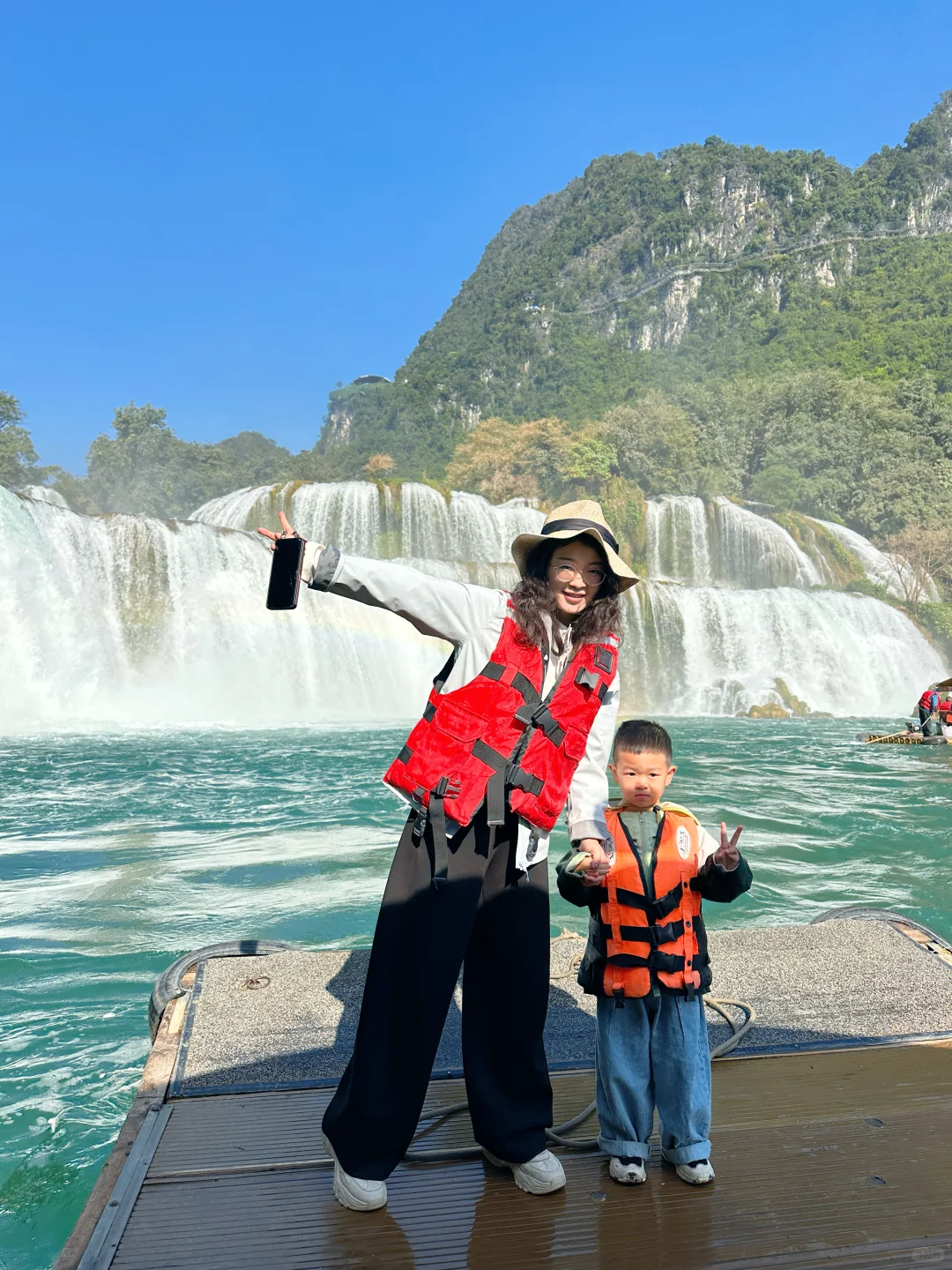 德天瀑布一定要住在景区内，省时省力又省💰