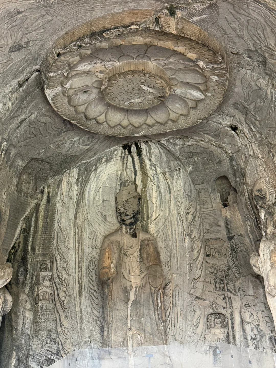 龙门石窟 一窟一世界