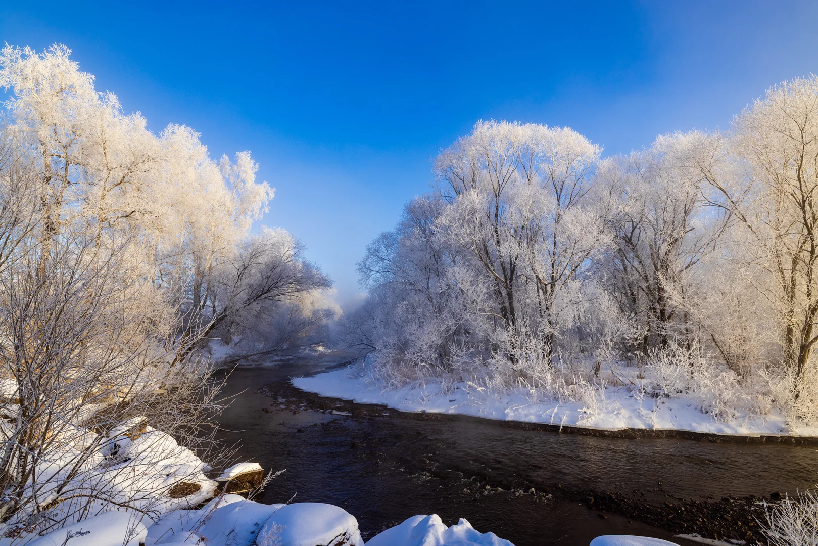 零下30℃的冰雪雾凇童话世界