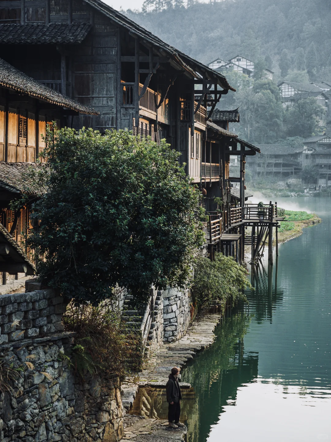 “推荐10个适合跨年过年旅行的冷门城市吧！”