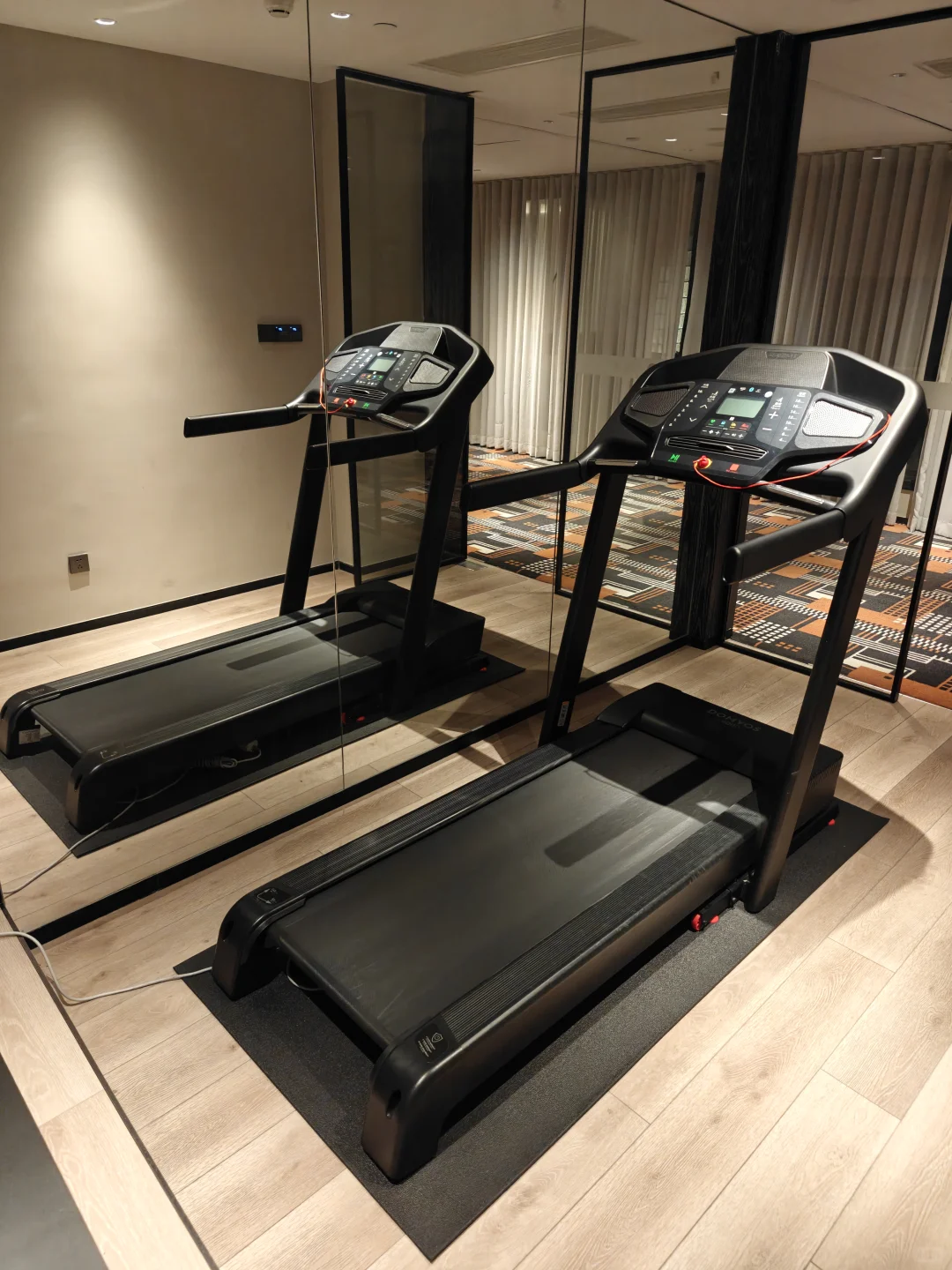 反向旅游｜带娃住进自己城市的酒店