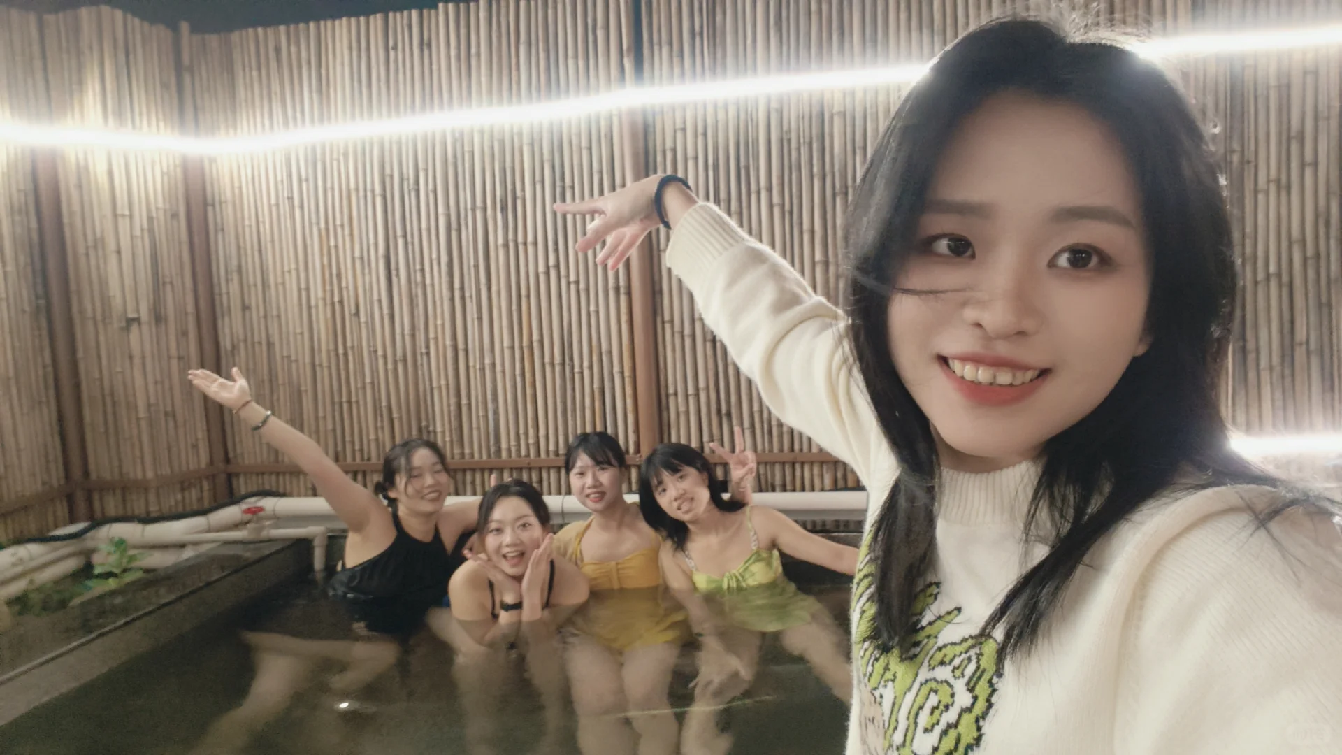 不退休人去半退休景区玩