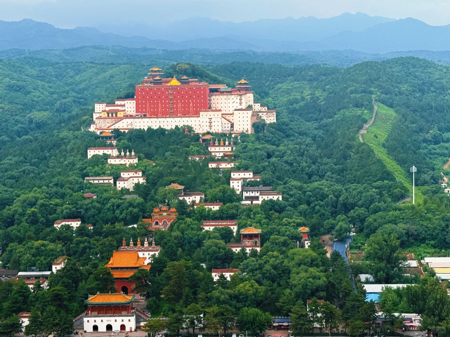 🌿 避暑山庄｜穿越300年，赴一场皇家避暑之约