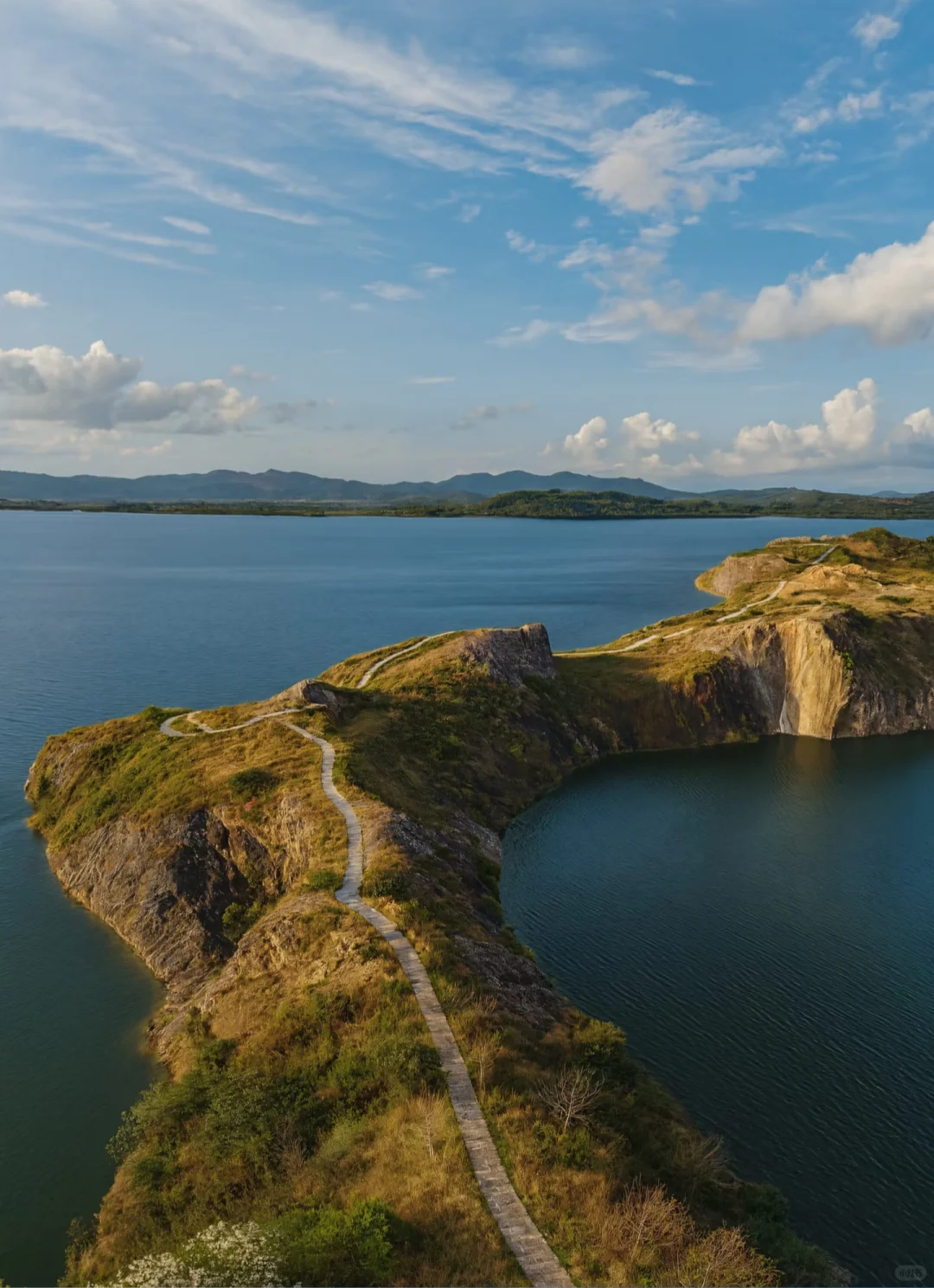 啊啊啊啊啊啊！蓝湖真的蓝！