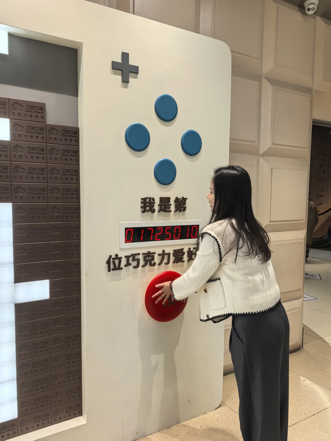 没有人能拒绝亮灯后的外滩和南京东路✨✨