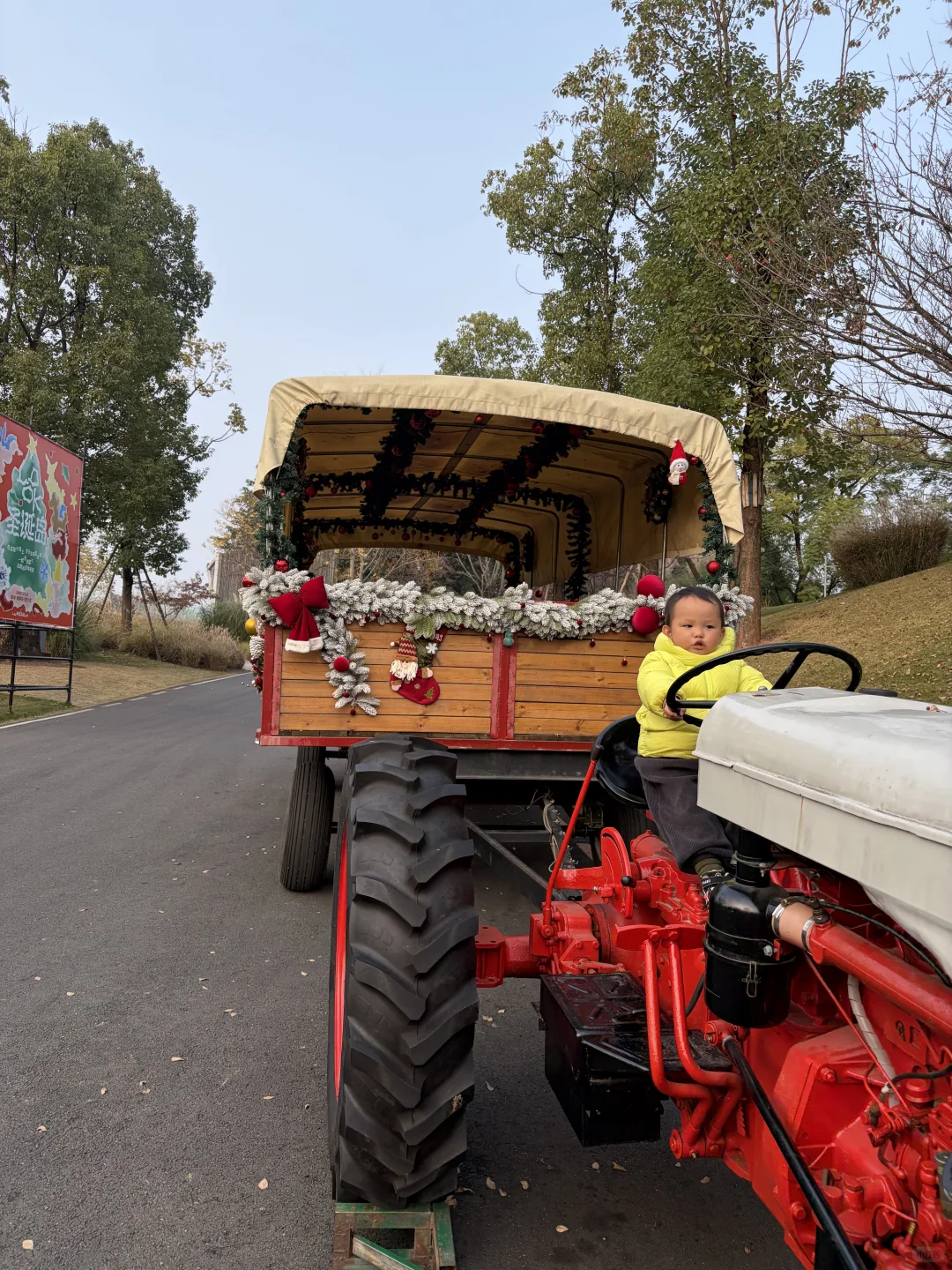 妈妈 快上车，我载你呀！