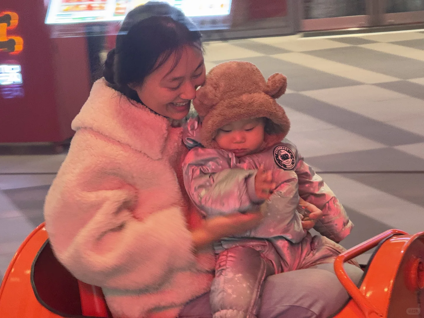 免费小火车+人造雪，娃玩到不肯回家…