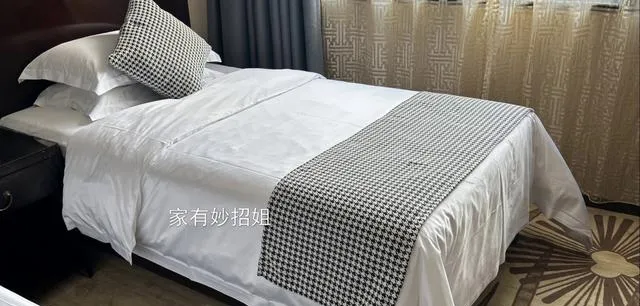 住宾馆时,为什么要往马桶倒壶开水?旅游达人多年经验