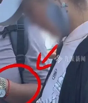 海南三亚景区强制绑红绳收费,涉事41岁女子已被警方控制