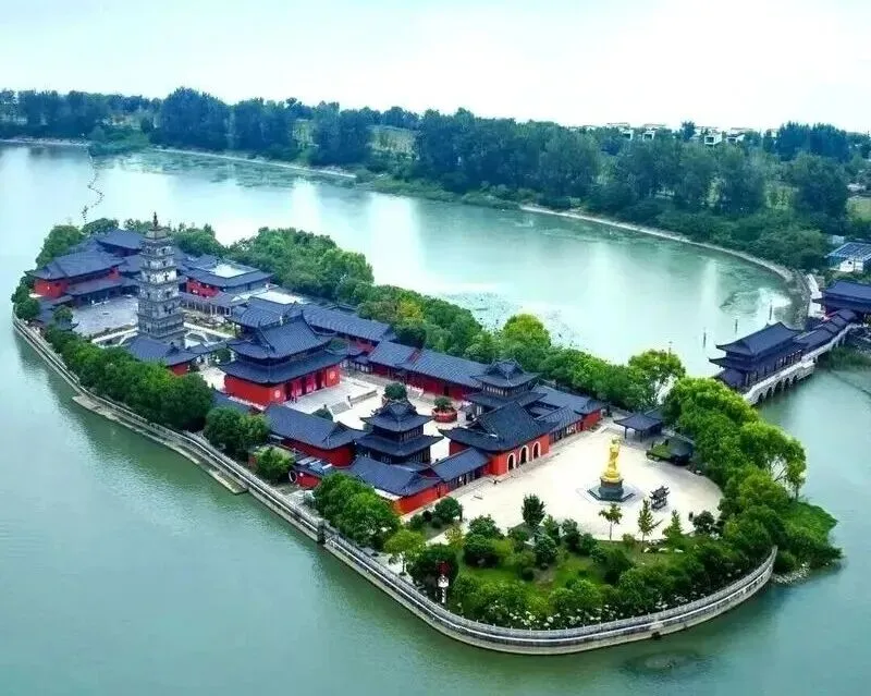 大量日本游客涌入江苏高邮,打着旅游幌子不逛盂城驿不吃高邮咸鸭蛋,为什么