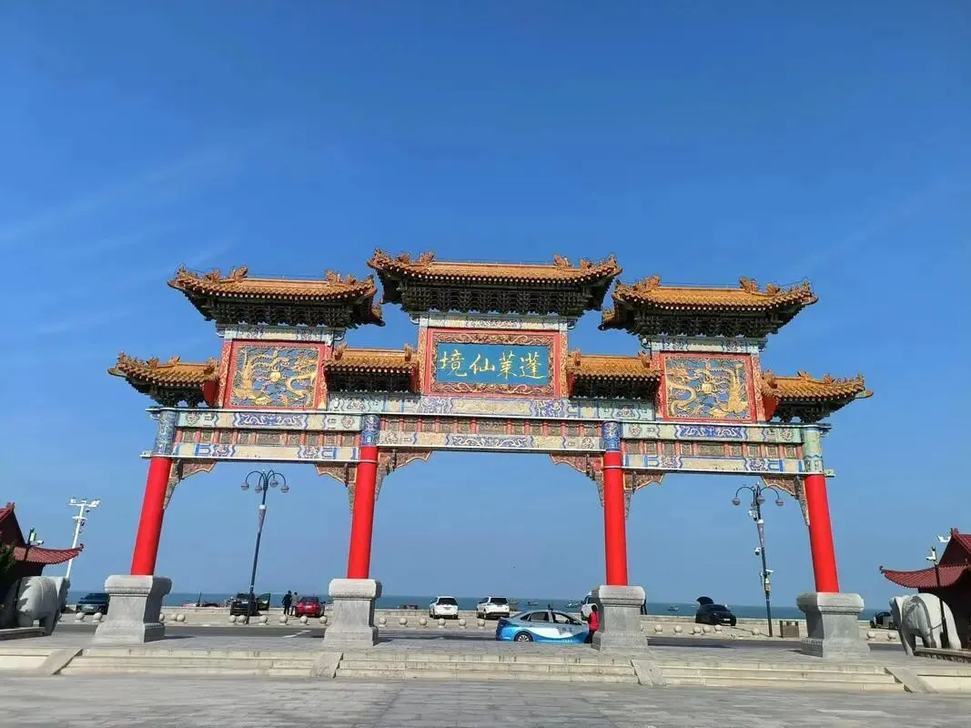 大量日本游客涌入山东蓬莱,打着旅游幌子不看海市蜃楼不访八仙,为什么