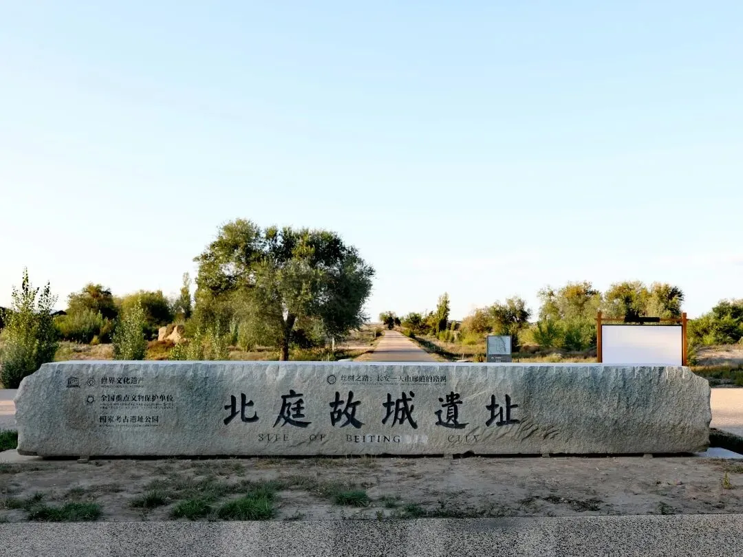 走乌尉高速,新疆这些景区免门票