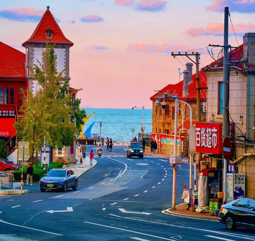 大量泰国游客涌入烟台,打着旅游幌子不逛蓬莱阁不吃鲅鱼水饺,为什么