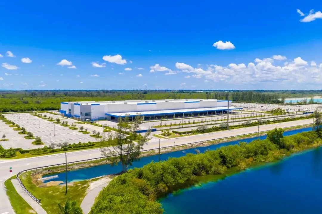 大量日本游客涌入内蒙古呼和浩特,打着旅游幌子不逛大召寺不吃烧麦,为什么?