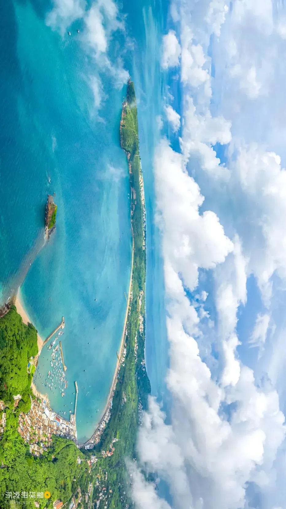 跨年热门景区TOP10官宣!涠洲岛2026开篇迎“鲸” 喜,错峰解锁N种玩法