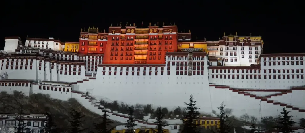 大量韩国游客涌入拉萨,打着旅游幌子不逛布达拉宫不吃酥油茶,为什么