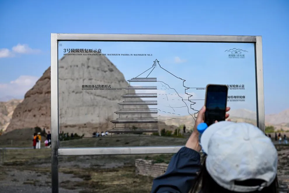 【中韩双语要闻】从世界遗产到热门景区:西夏陵“活化”之路