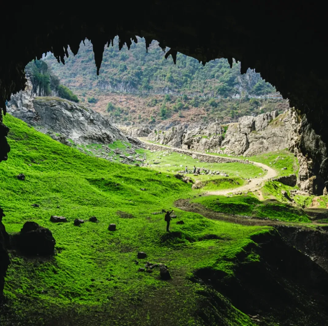 大量日本游客涌入贵阳,打着旅游幌子不冲甲秀楼,也不急着找丝娃娃,为什么