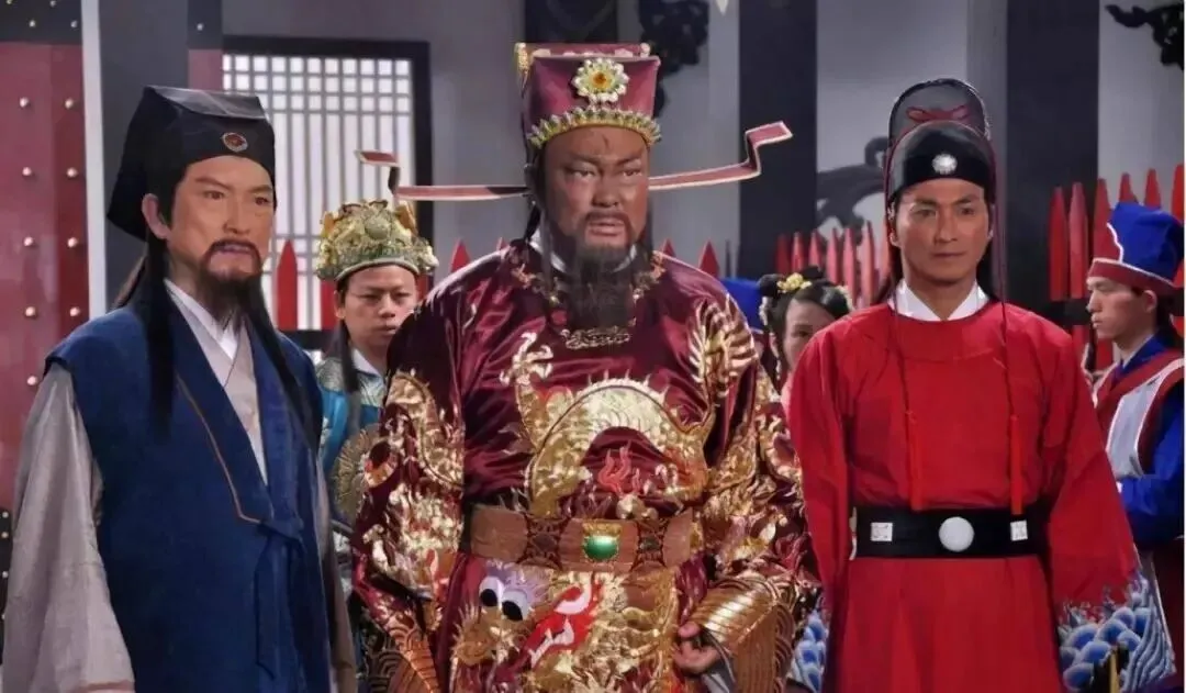 运城汉服租赁推荐|侠客风穿搭适配景点,新手也能轻松拿捏