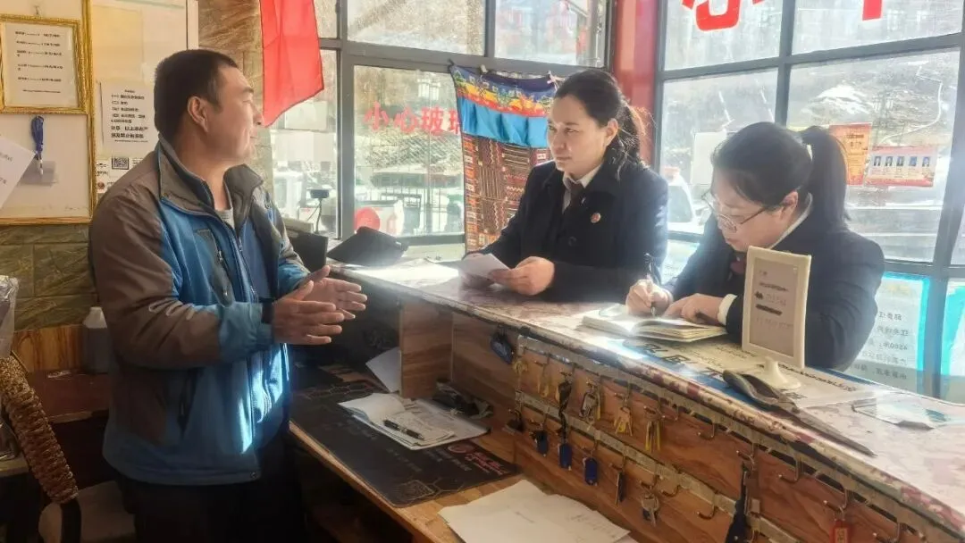 曲松县人民检察院深入景区排查案件线索