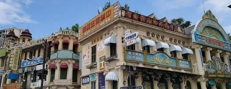 大批日本游客涌入浙江东阳,打着旅游的幌子,不看横店影视城不逛卢宅,想干啥?