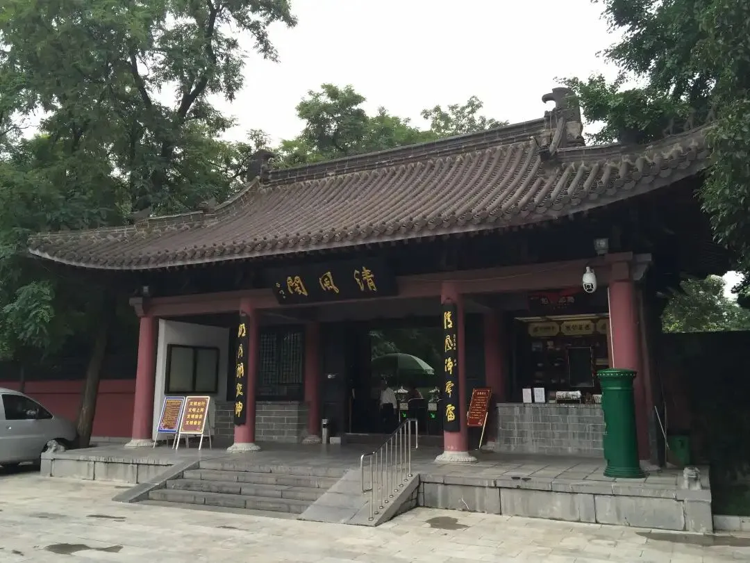 大量日本游客涌入合肥,打着旅游幌子不逛三河古镇不吃臭鳜鱼,为什么