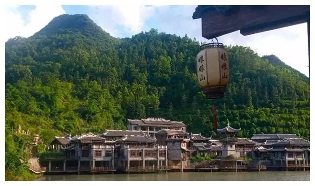 六盘水竟藏有如此壮丽的景区,堪称喀斯特博物馆,很多人都不知道