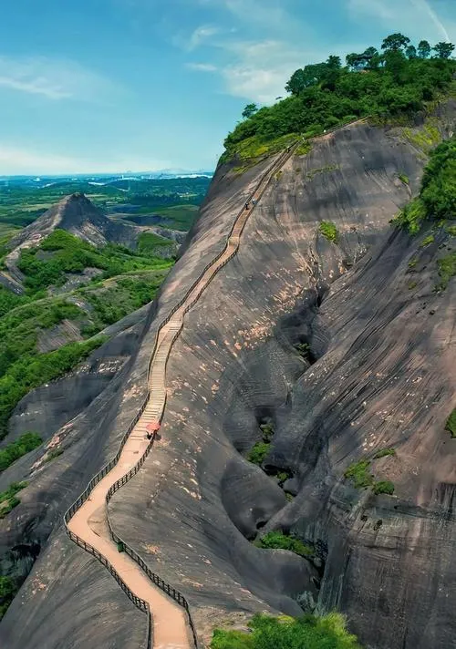 郴州2-3月旅游好去处冬天最美的10个景点周边自驾游一日游