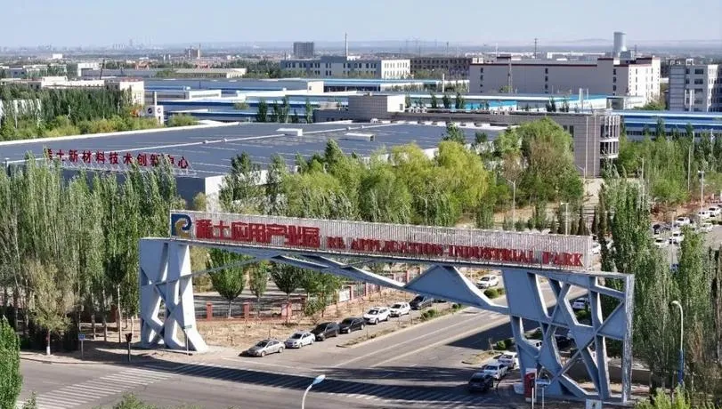 大量日本游客涌入包头,打着旅游的幌子,不逛五当召,不吃手扒肉,为什么?