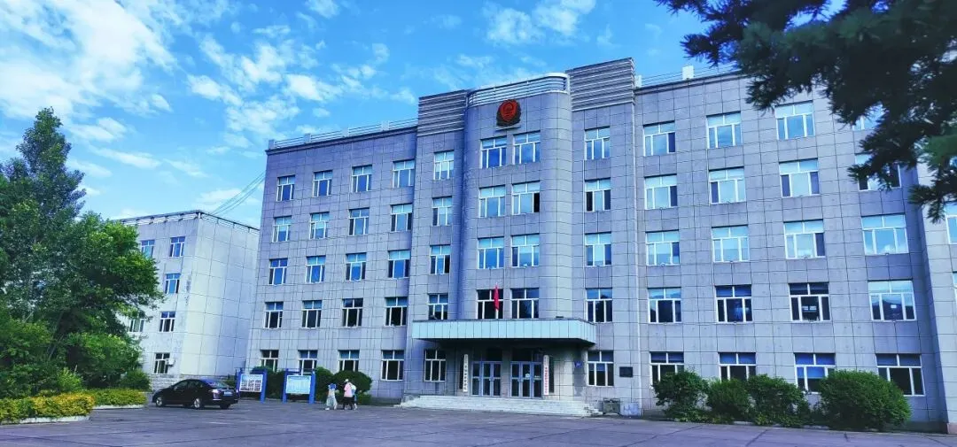 【护航冰雪旅游】建三江市场监督管理局严把烟花爆竹“质量关”筑牢销售旺季“防火墙”