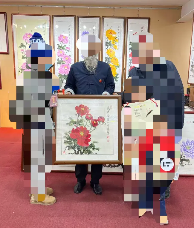 A市旅游,遭出租车司机连环骗,买画讨钱记