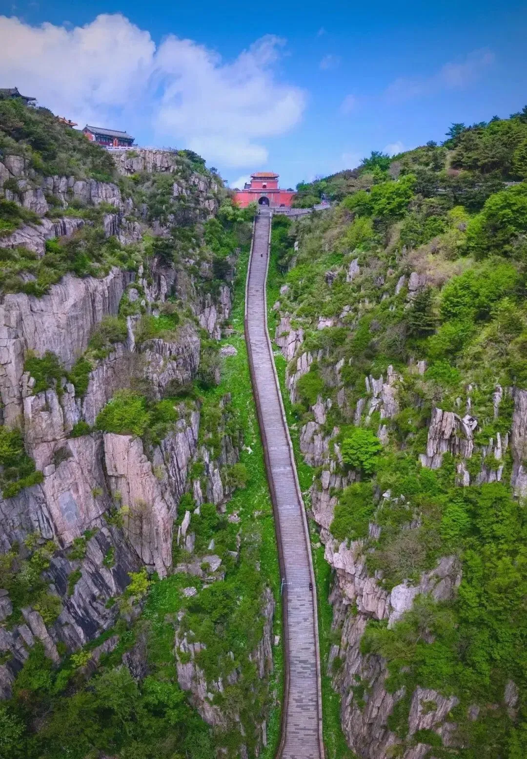 泰山把全国景区的饭碗给砸了